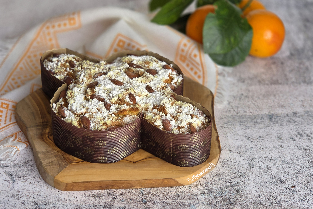 Crinkle-Colomba mit Orange und Mandeln