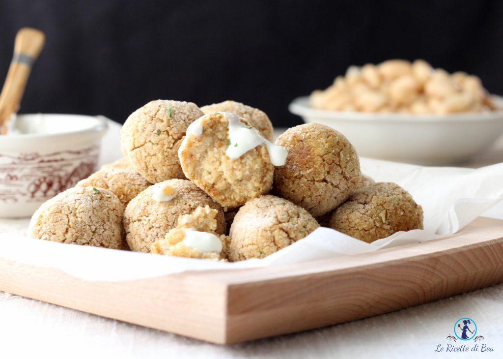 Bällchen mit Bohnen