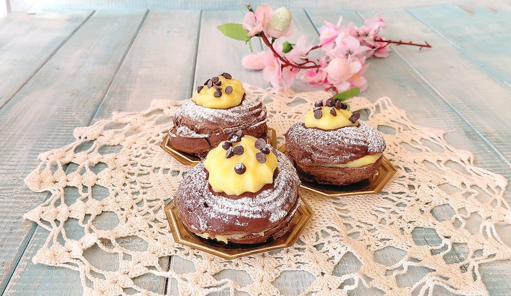 Zeppole di San Giuseppe mit Kakao