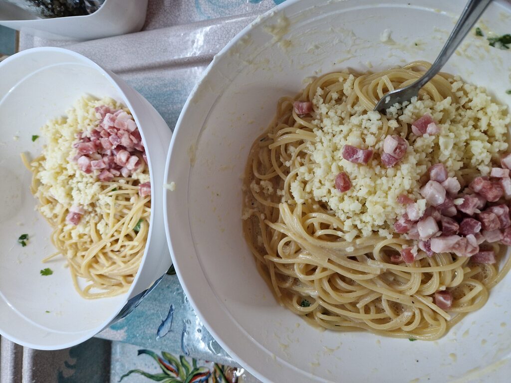 L'omelette de pâtes farcie