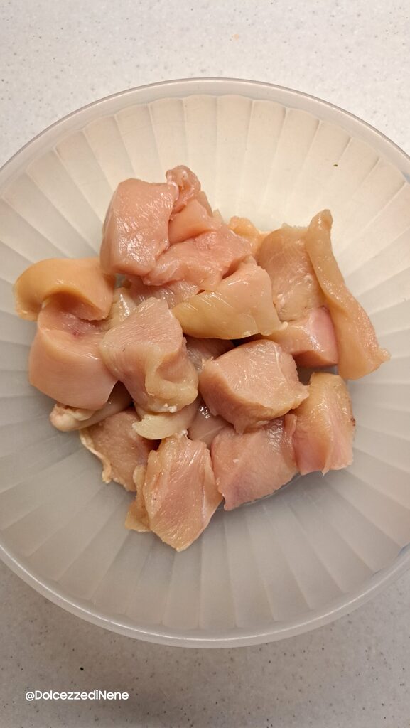 Brochettes de poulet cuites dans une friteuse à air ou au four