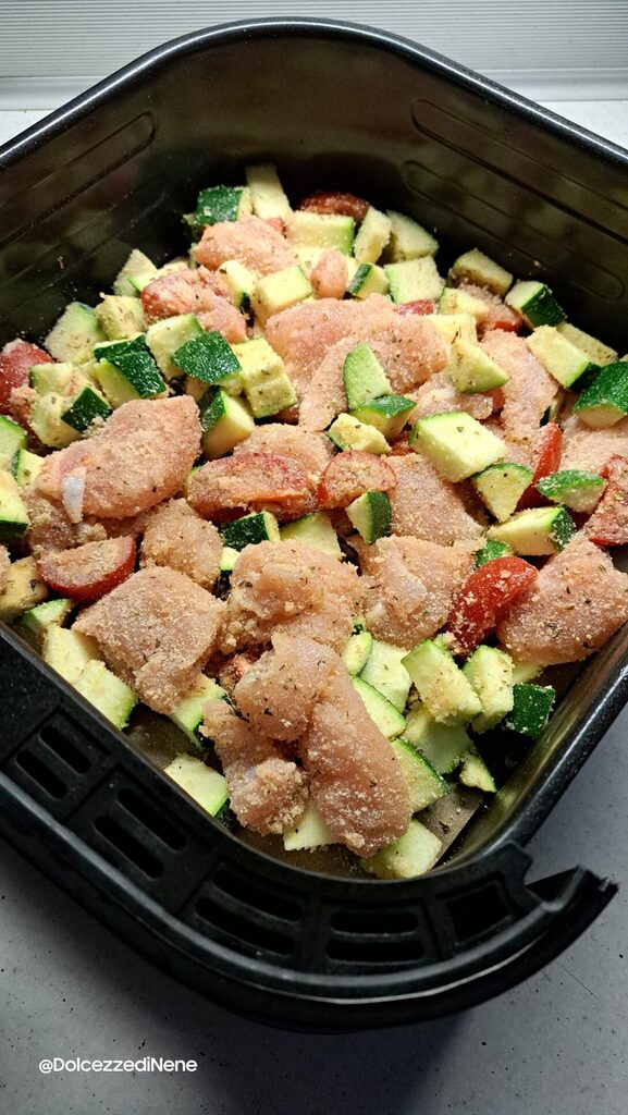 Bouchées de poulet et légumes à la friteuse à air