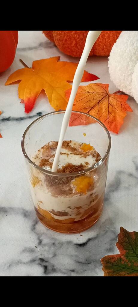 Sirop d'érable, purée de citrouille, lait, épices
