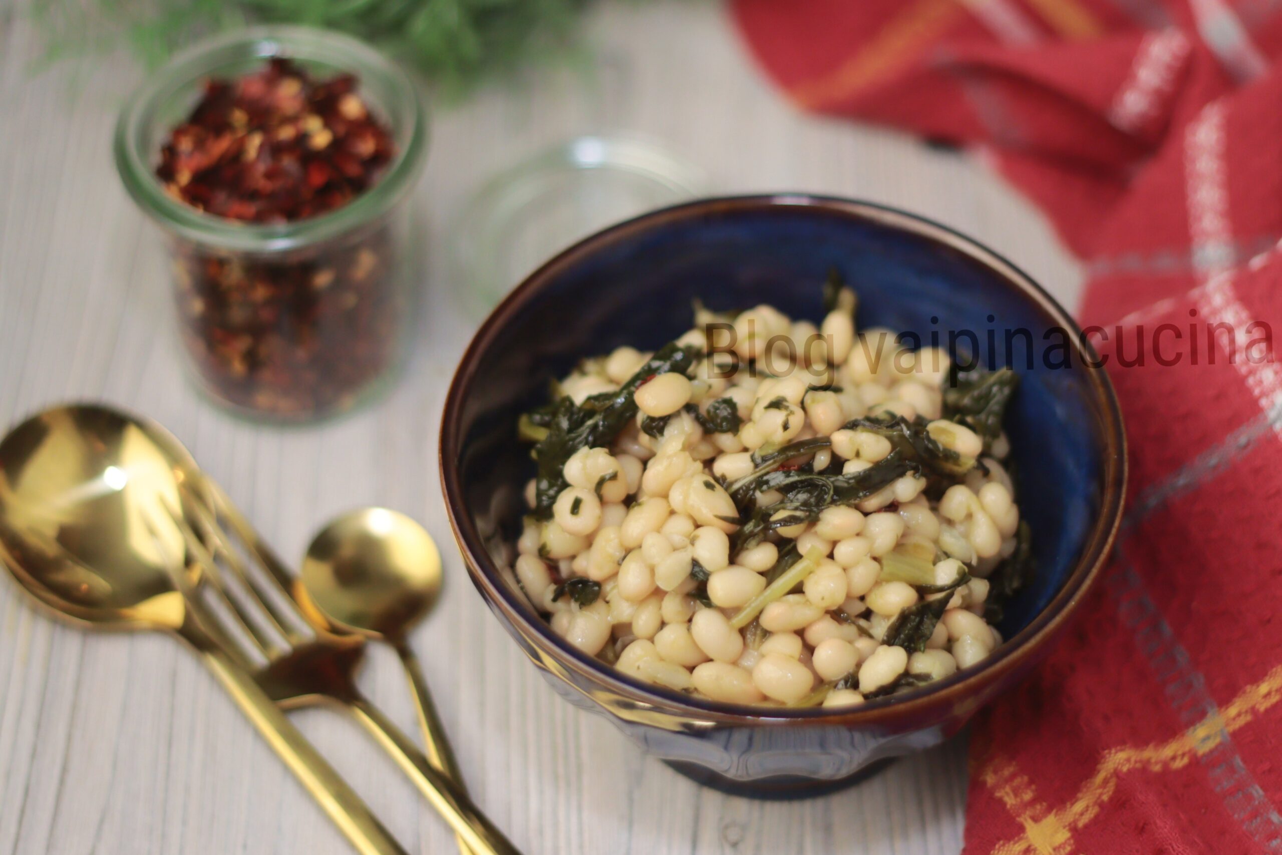 Haricots tondins et chicorée