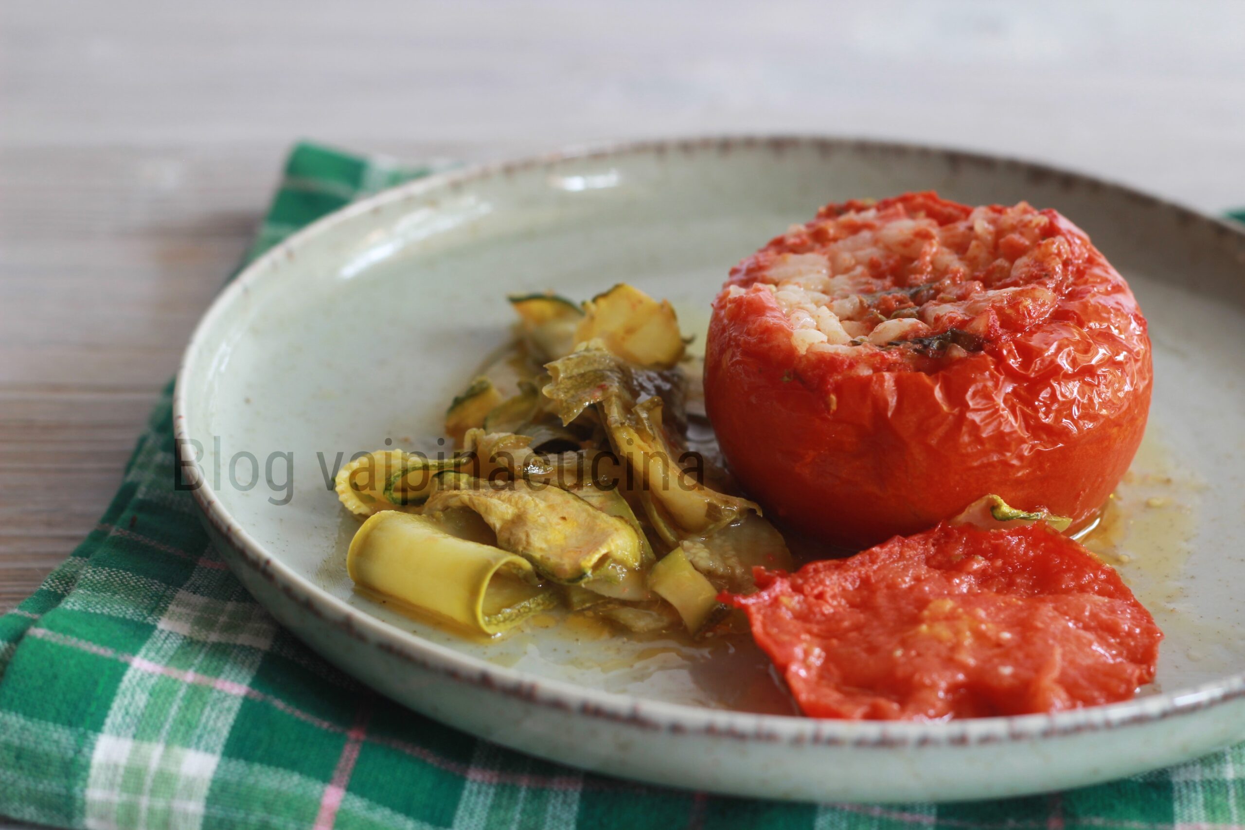 Tomates au riz avec courgettes