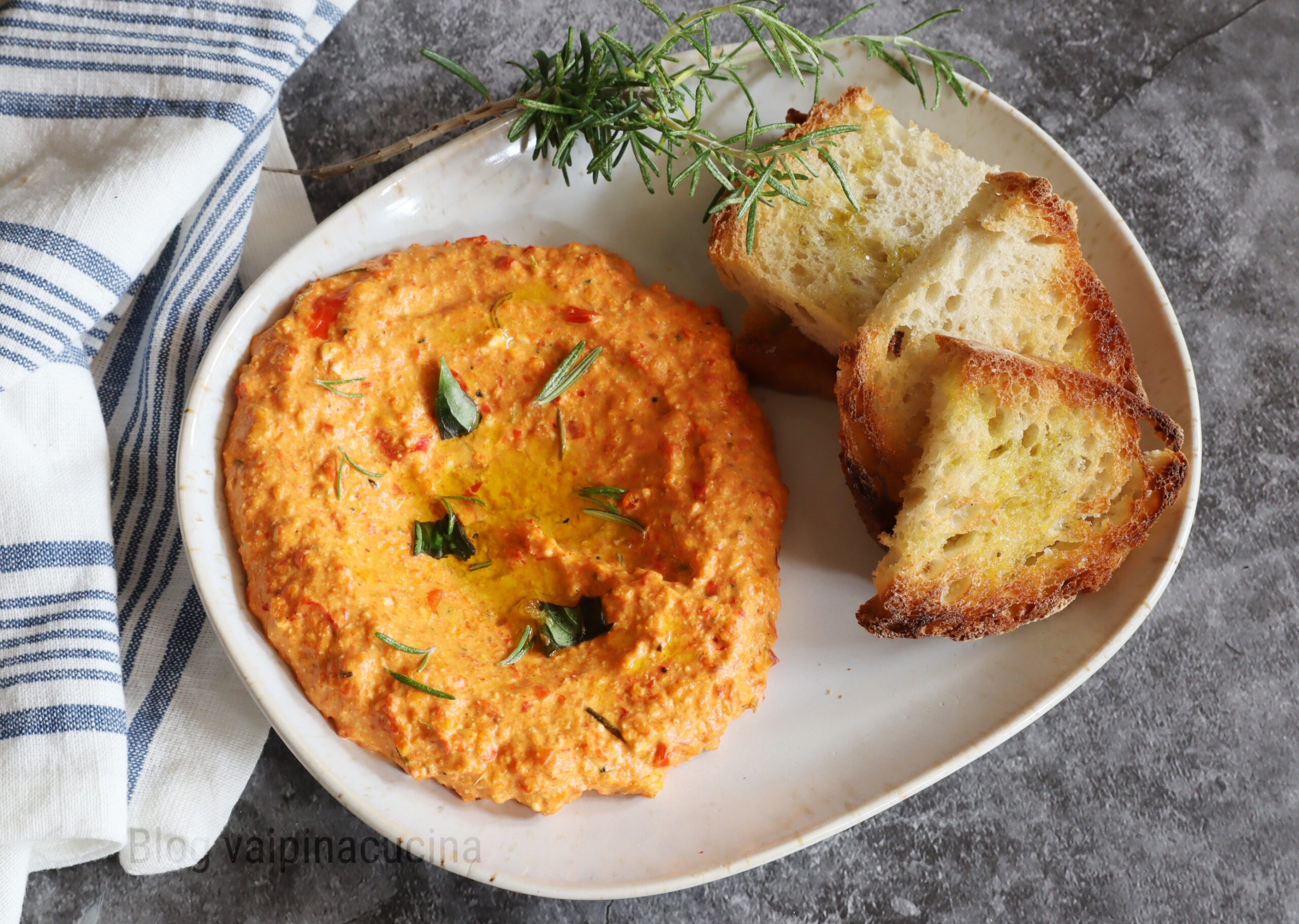 Poivrons et feta au four