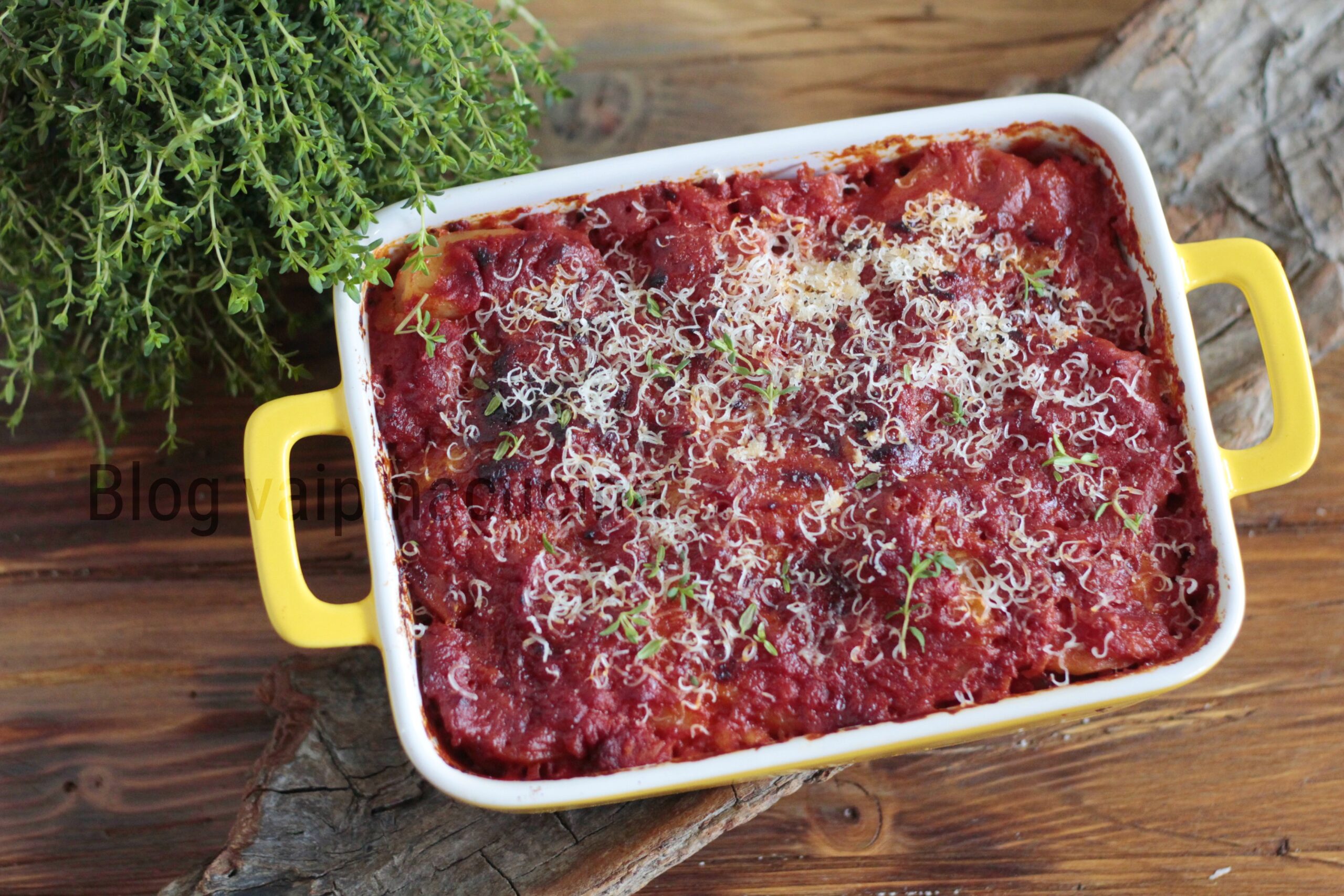 Gratin de pommes de terre et tomates