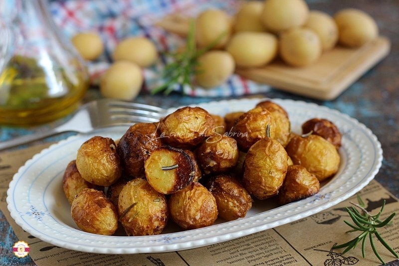 Pommes de terre nouvelles glacées à la friteuse à air