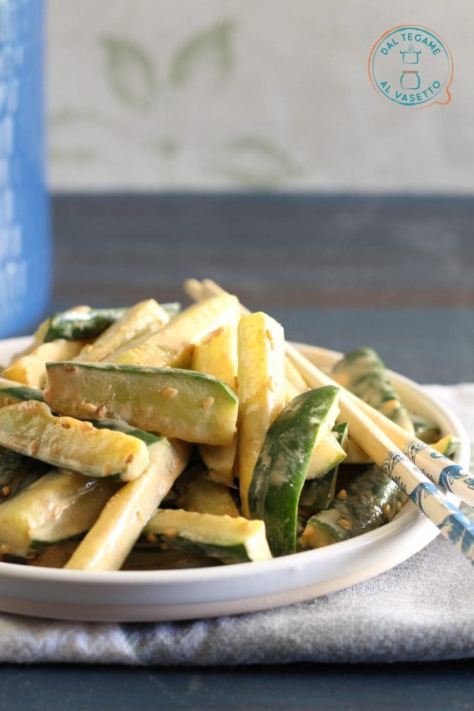 Salade de concombres à l'orientale