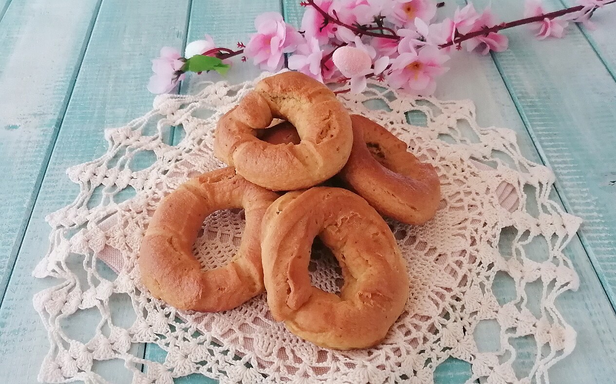 BEIGNETS BLANCHIS SUCRÉS DE PÂQUES TRADITIONNELS