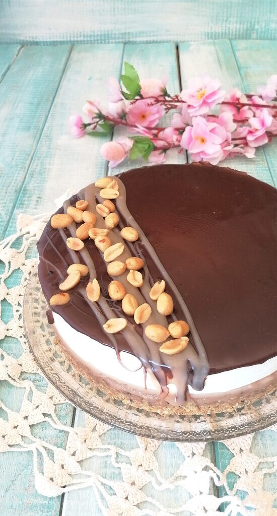 CHEESECAKE CACAHUÈTES ET CARAMEL