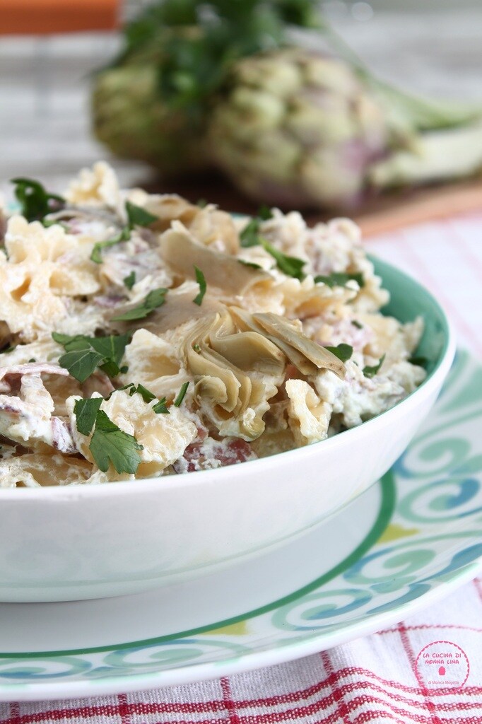 Pâtes aux artichauts et speck crémeuses