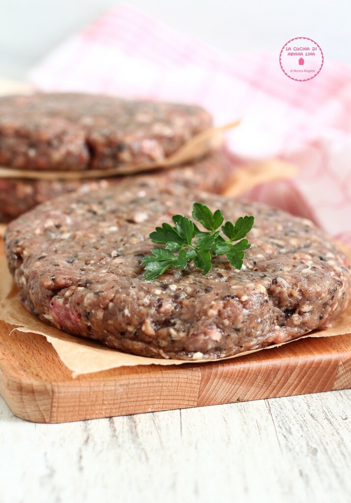 Hamburgers à la truffe faits maison