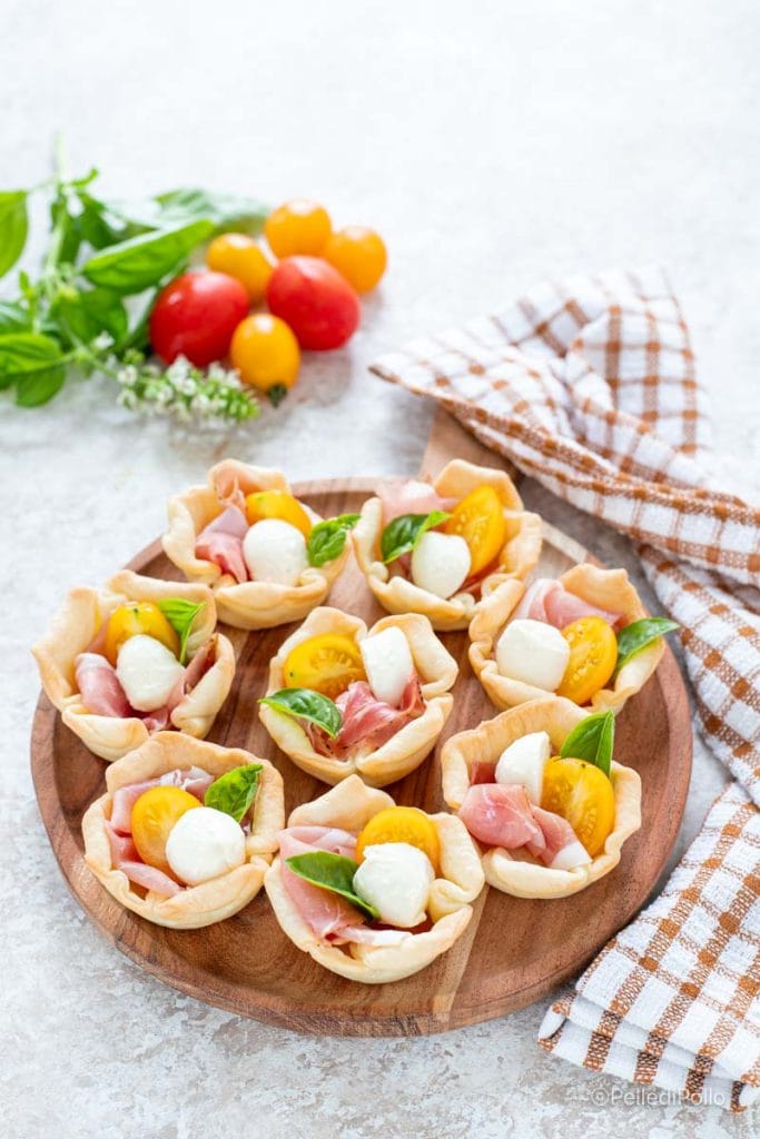 paniers salés avec jambon tomates et mozzarella