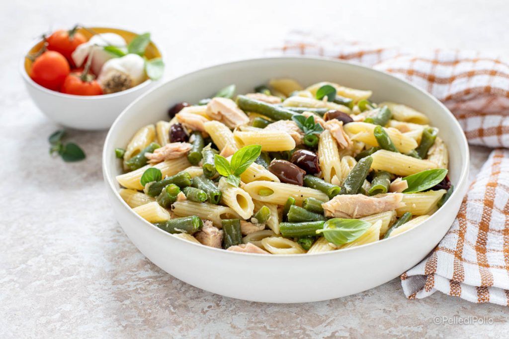 pâtes froides avec haricots verts et thon