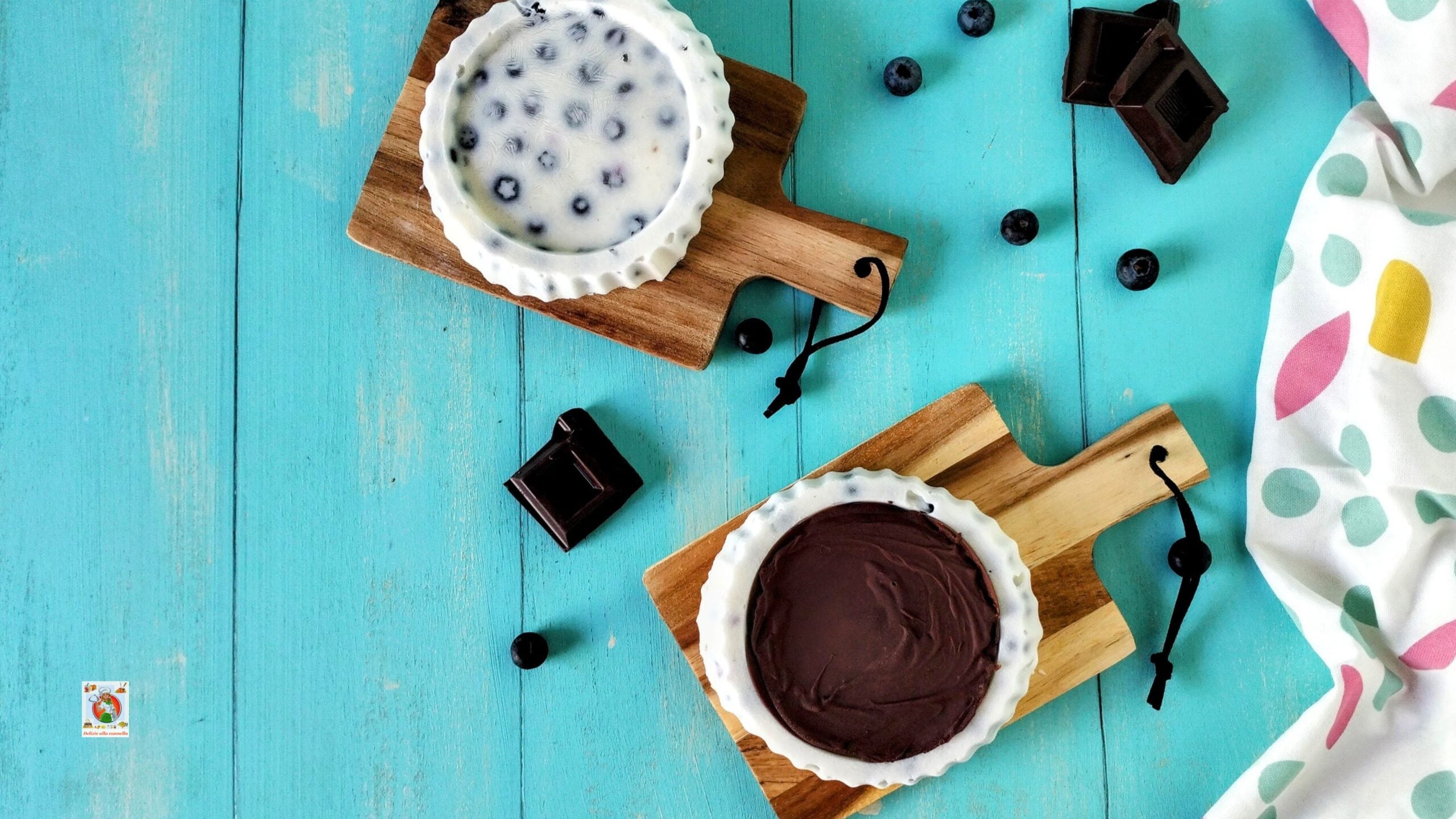 Petits gâteaux aux myrtilles et chocolat sans cuisson : dessert frais et gourmand avec 3 ingrédients