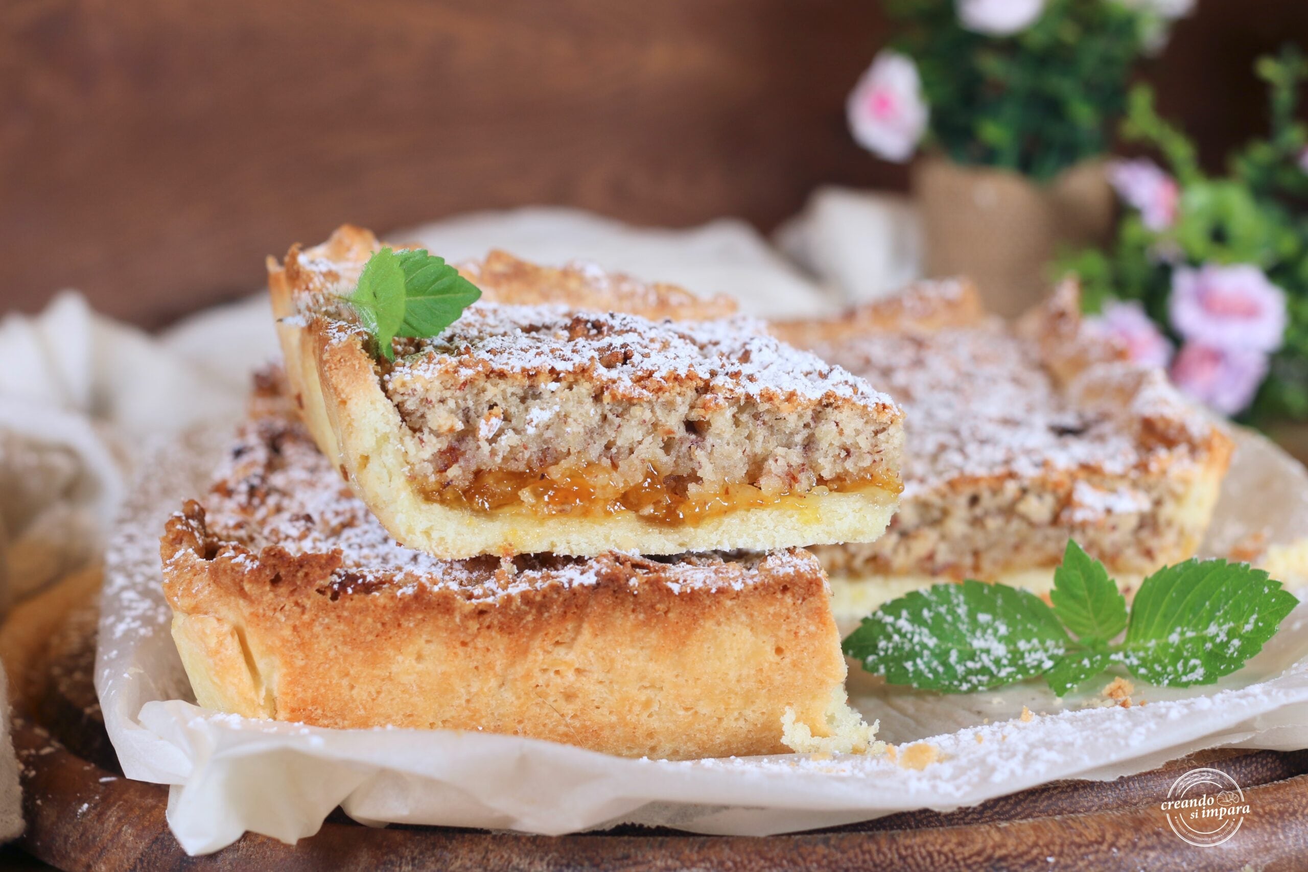 Tarte aux noisettes avec confiture