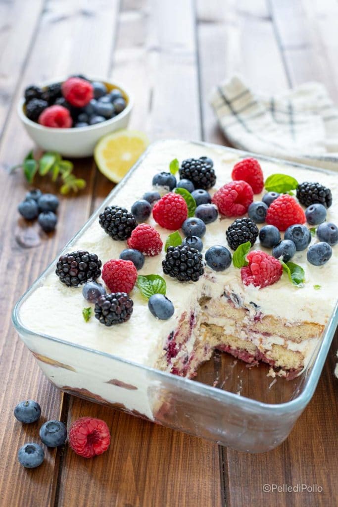 tiramisu aux fruits rouges et ricotta