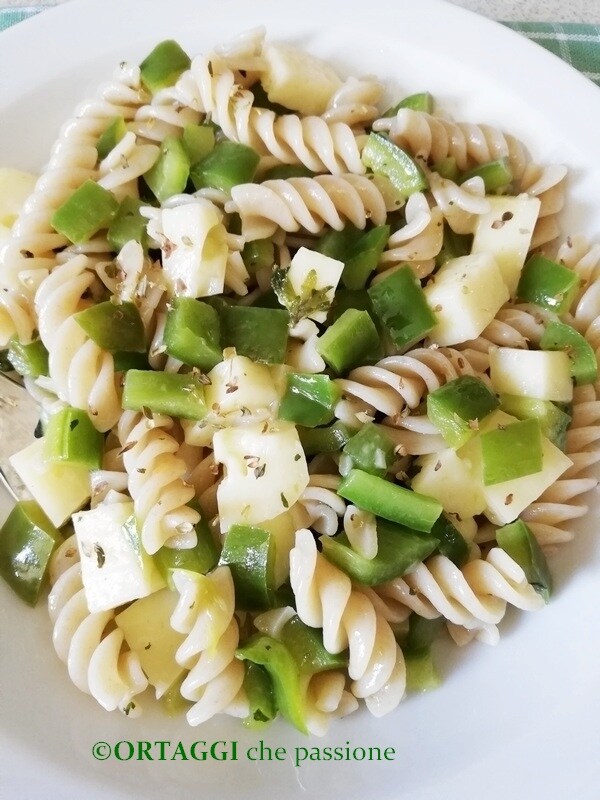 pâtes froides avec friggitelli verts
