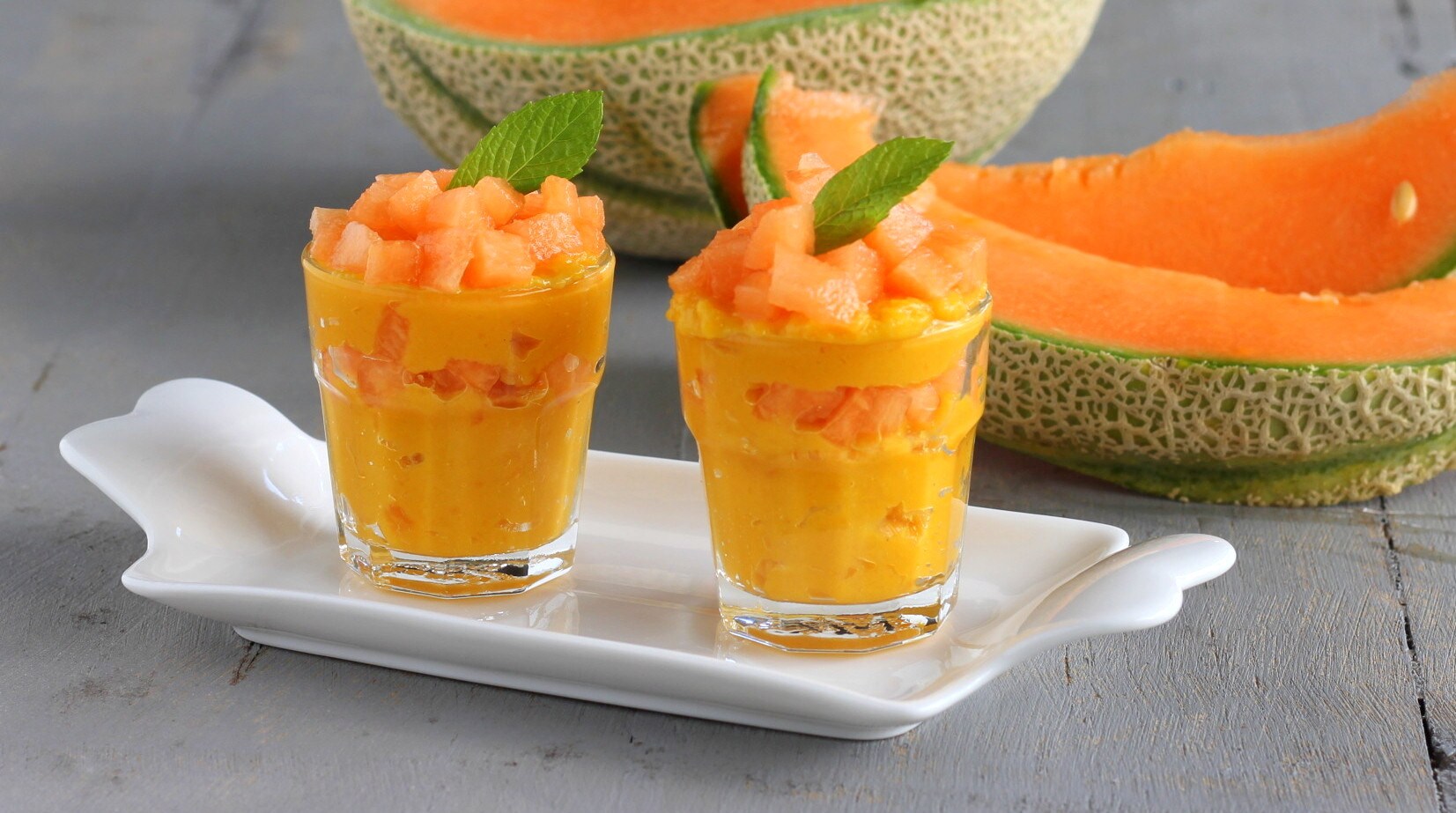 Crème froide au melon très rapide