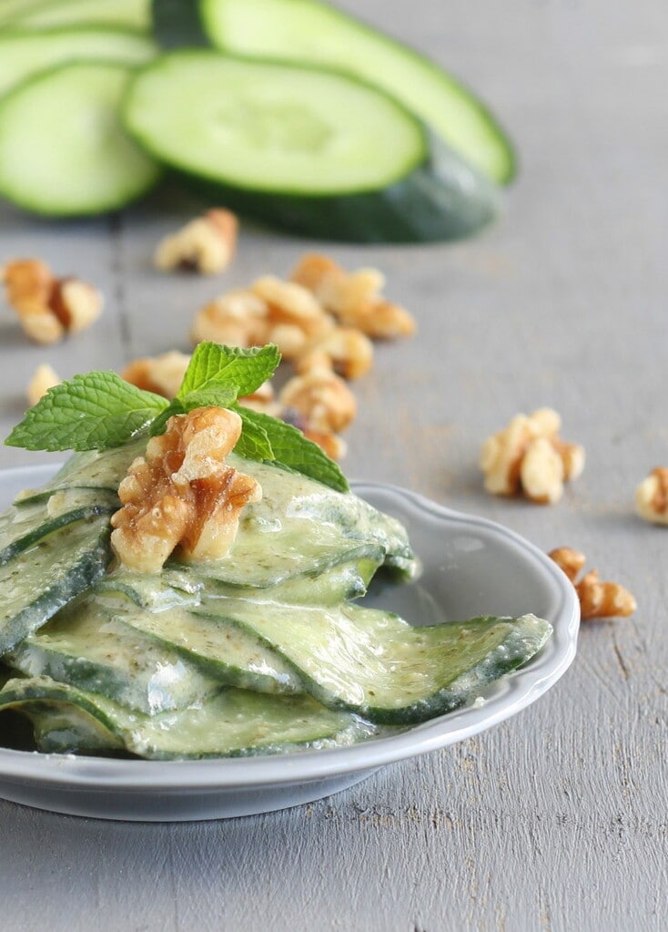 Concombres marinés à la menthe