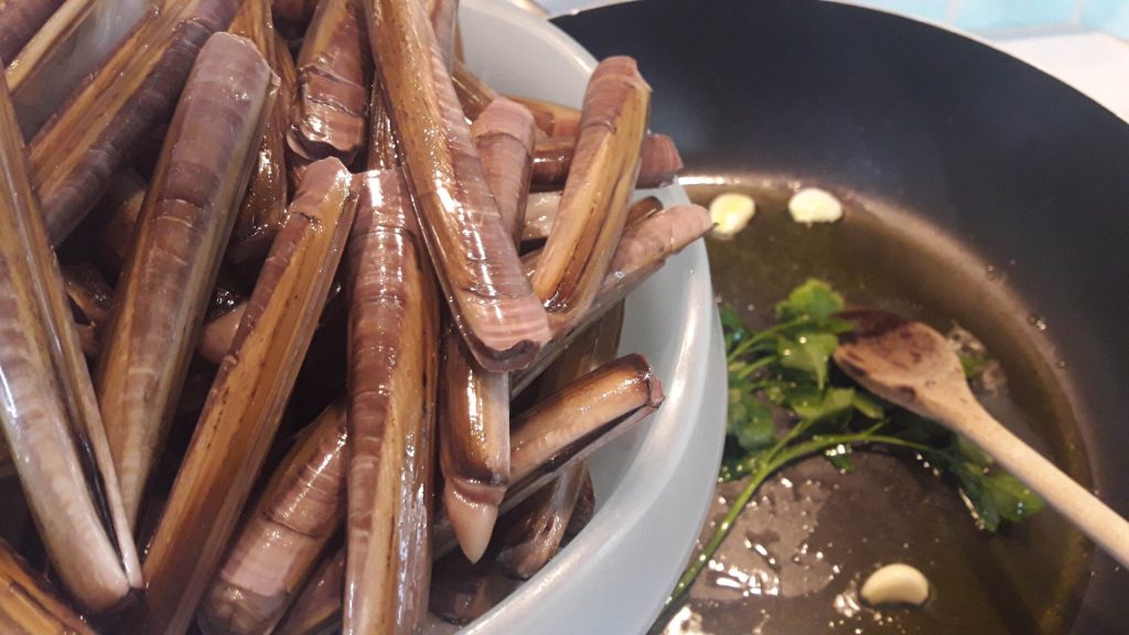 La soupe de couteaux de mer