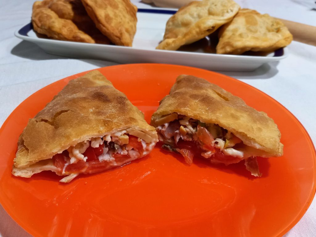 Panzerotti siciliens frits et sans levure