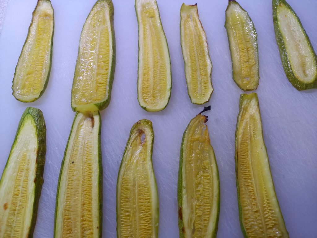 Roulés de courgettes au parfum de pesto