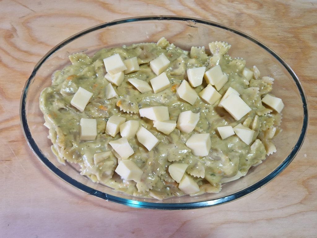 Les Farfalle gratinées aux fleurs de courgette