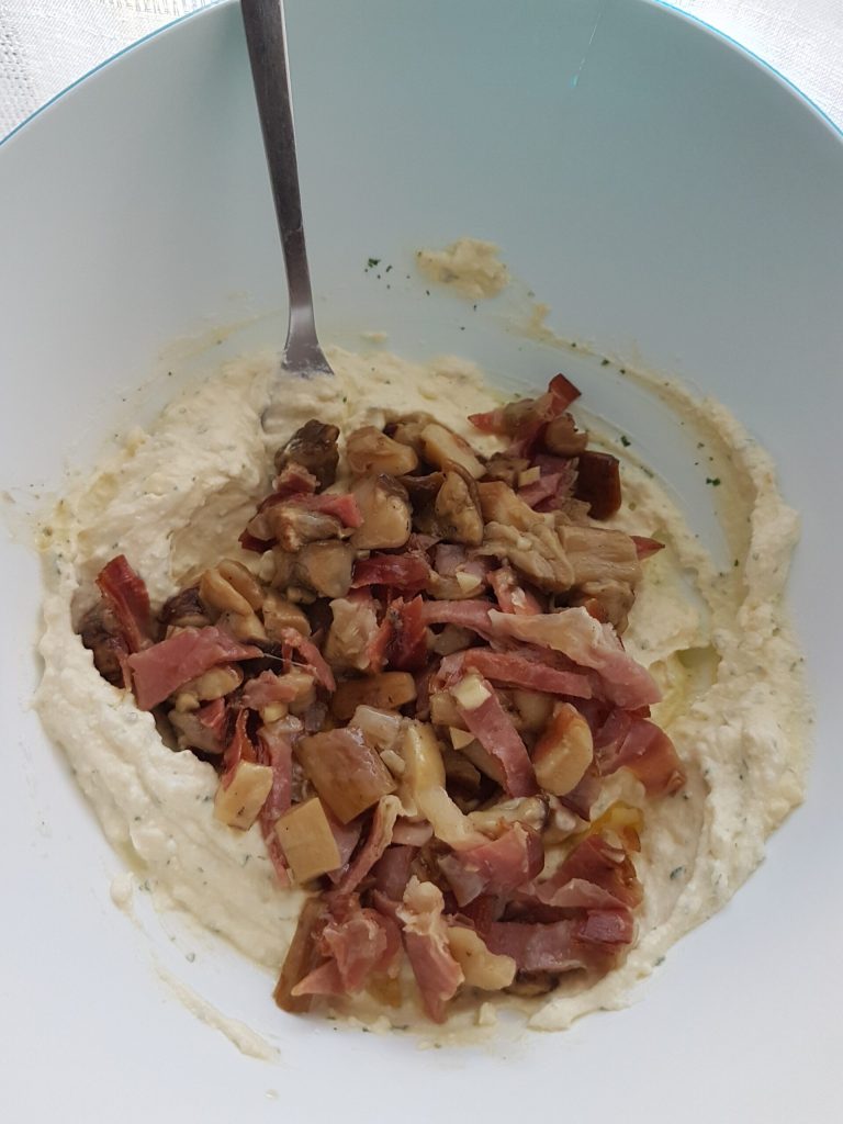 tarte salée avec ricotta champignons et speck