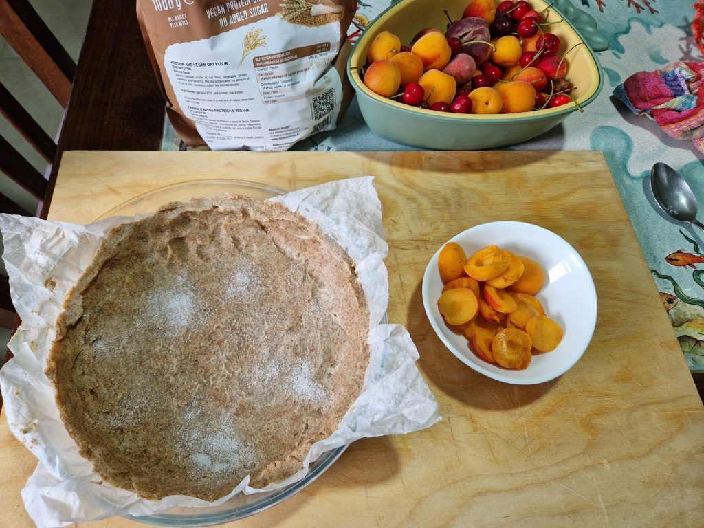 Le crumble d'abricots avec farine d'avoine
