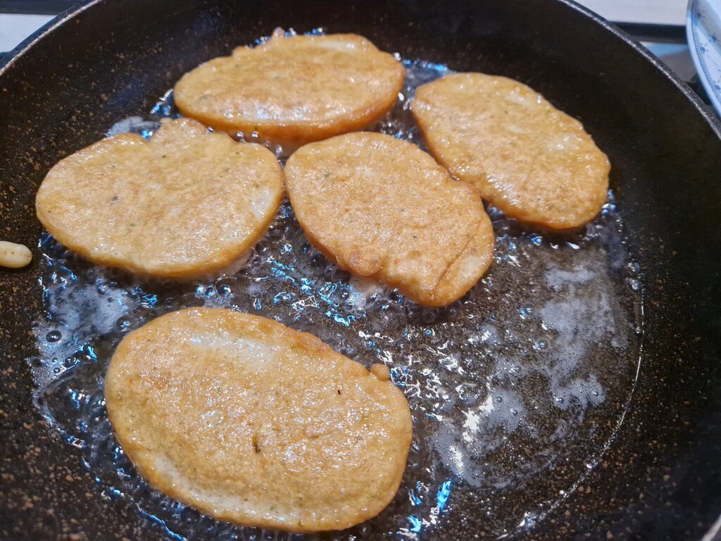 Beignets aux œufs de calmar géant