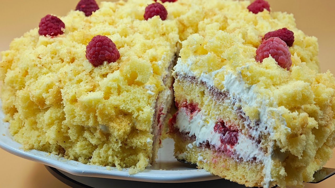 Gâteau mimosa aux framboises