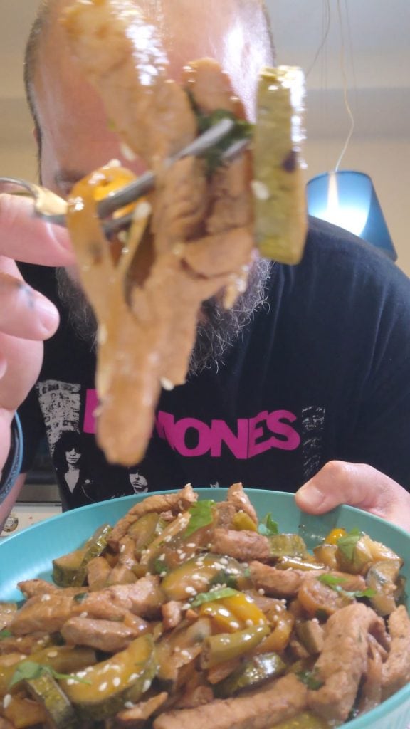 Morceaux de Porc Aigre-Doux Épicés : Ta Recette pour le Dîner