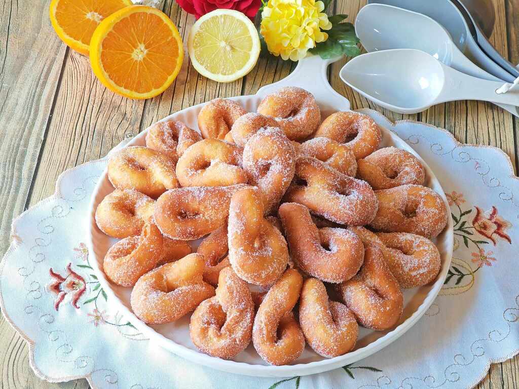 Zeppole frites sans levure