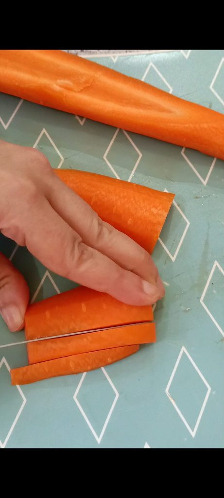 Nous les coupons en bâtonnets