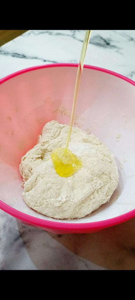 Ajoutons aussi le sel et l'huile d'olive