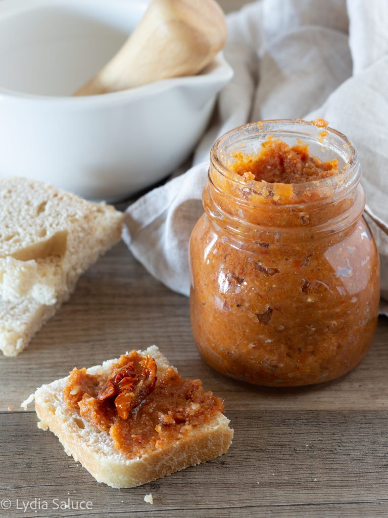 crème de noix et tomates séchées