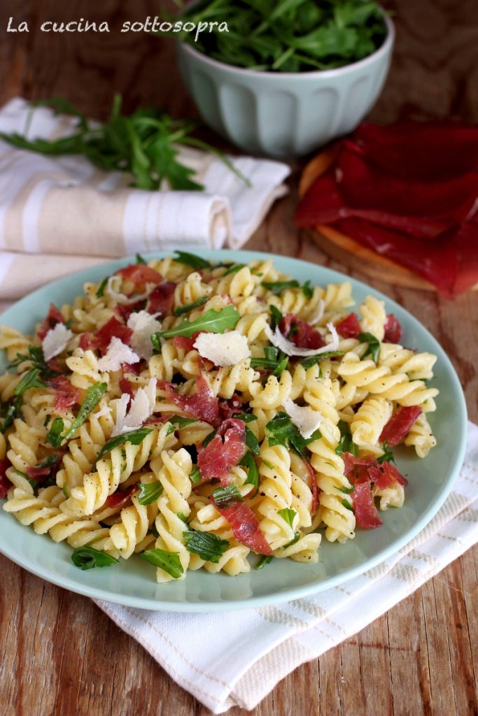 pâtes froides bresaola roquette et parmesan
