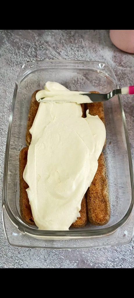 Ajouter la crème au mascarpone