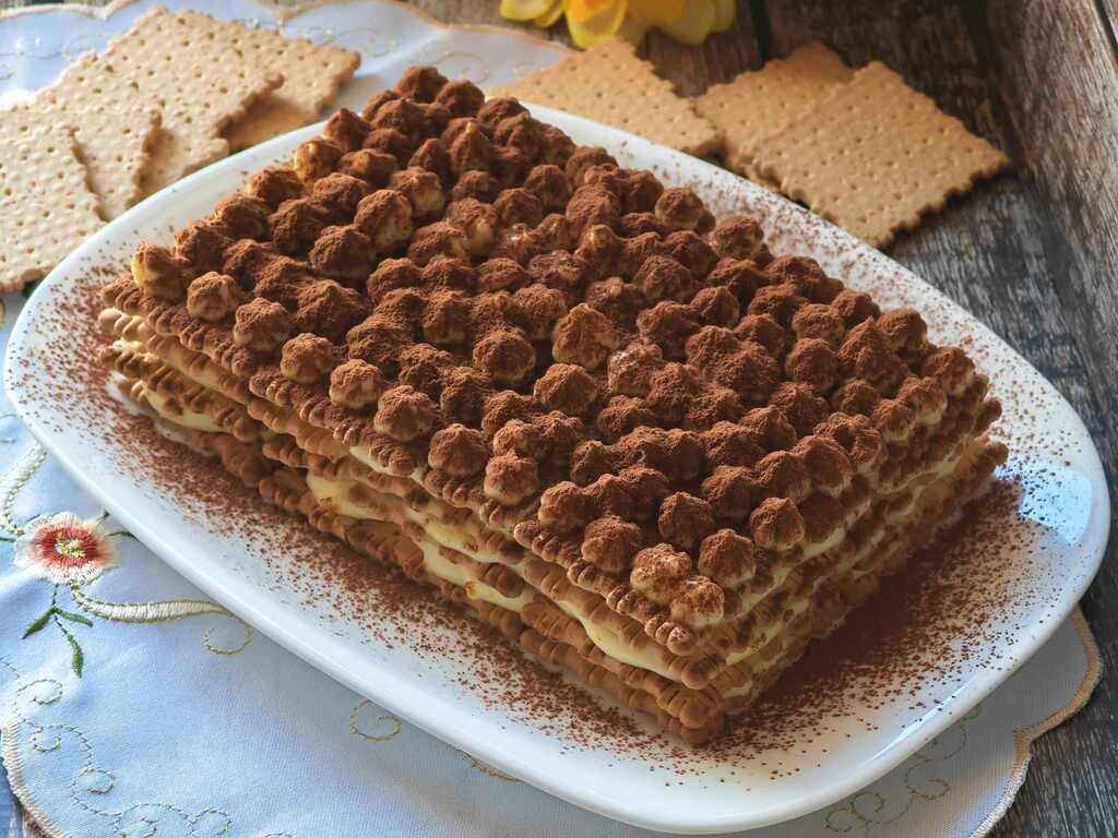 Bûche de biscuits et crème