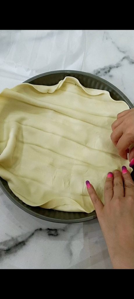 Recouvrir avec la pâte feuilletée