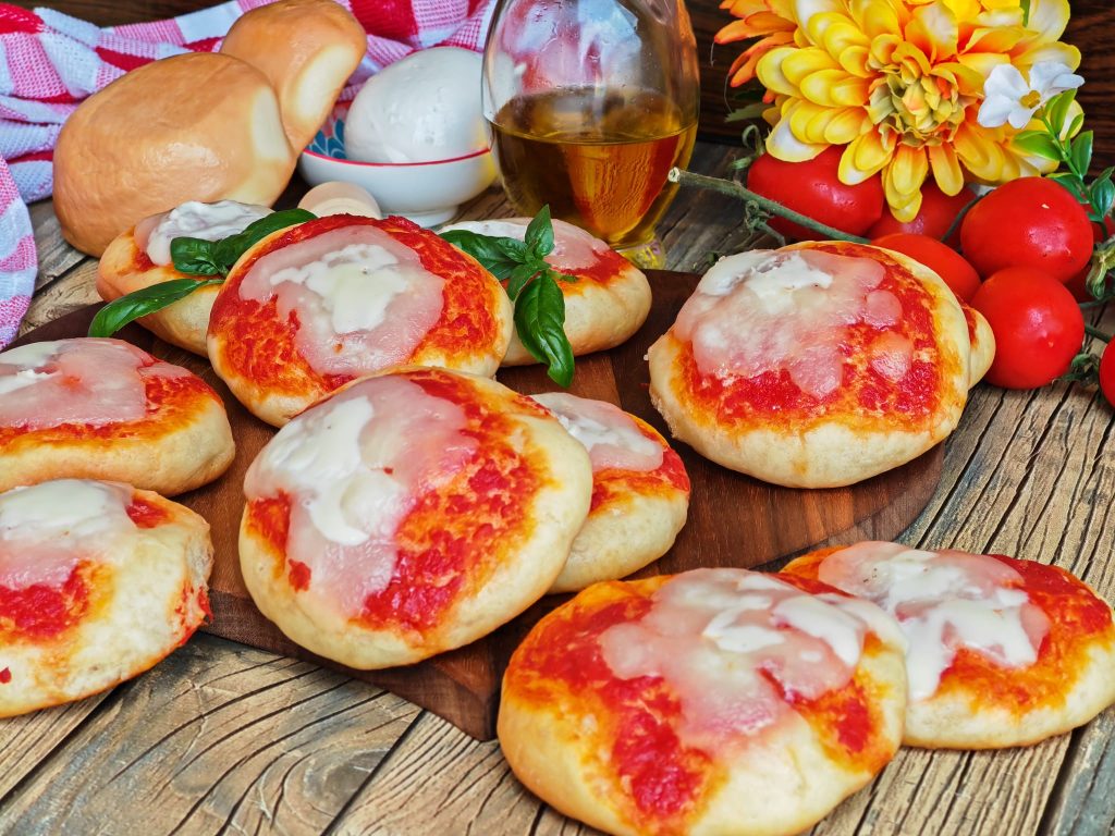 Mini-pizzas aux fromages