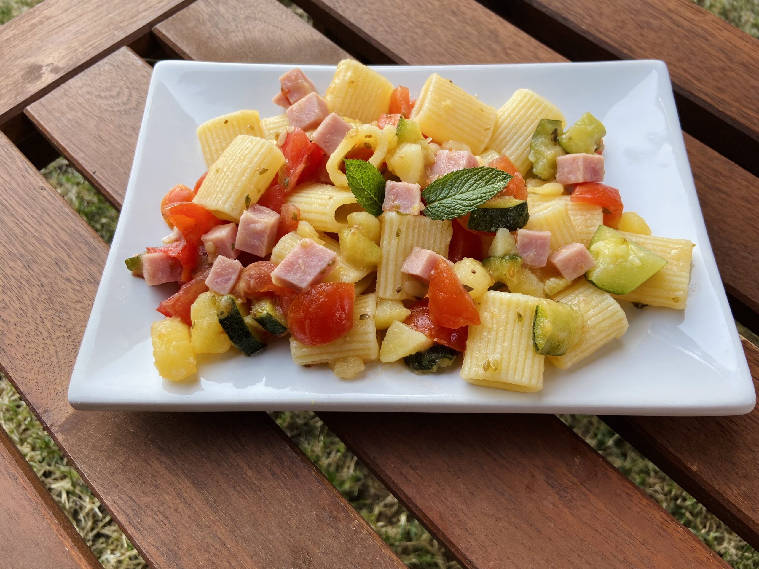 Pâtes au jambon et légumes