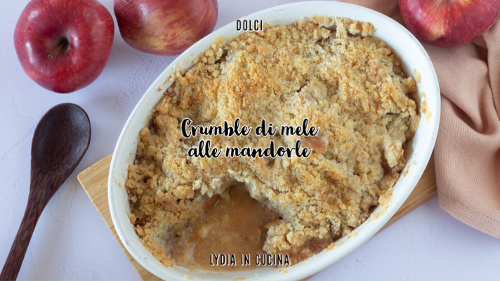 Crumble aux pommes et aux amandes