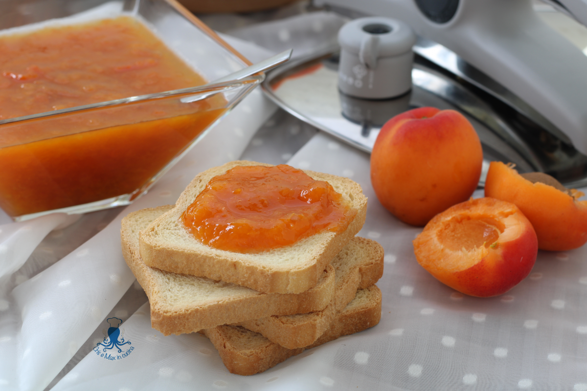 Confiture d’abricots avec cocotte-minute, recette facile et rapide.