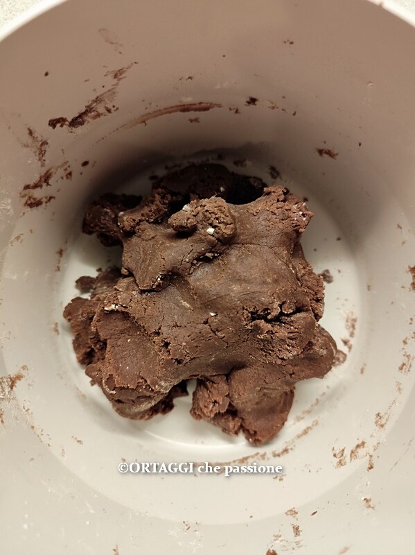 compacter la pâte sablée