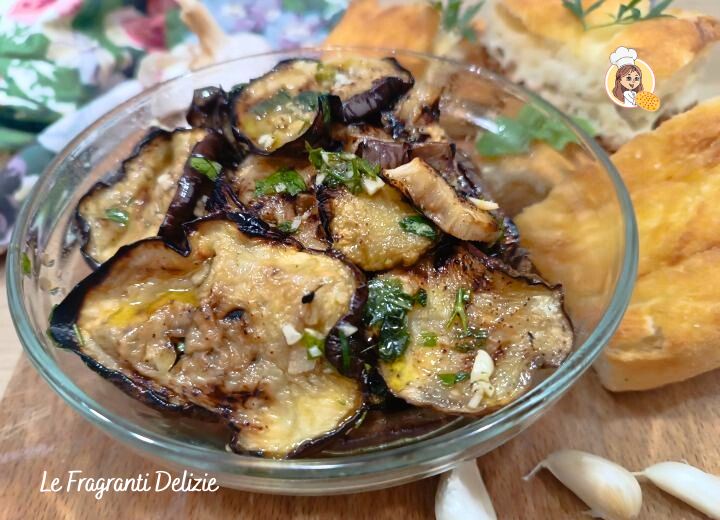 Aubergines grillées et marinées : accompagnement simple et savoureux