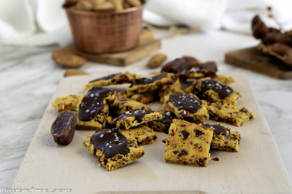 biscuits aux amandes et dattes
