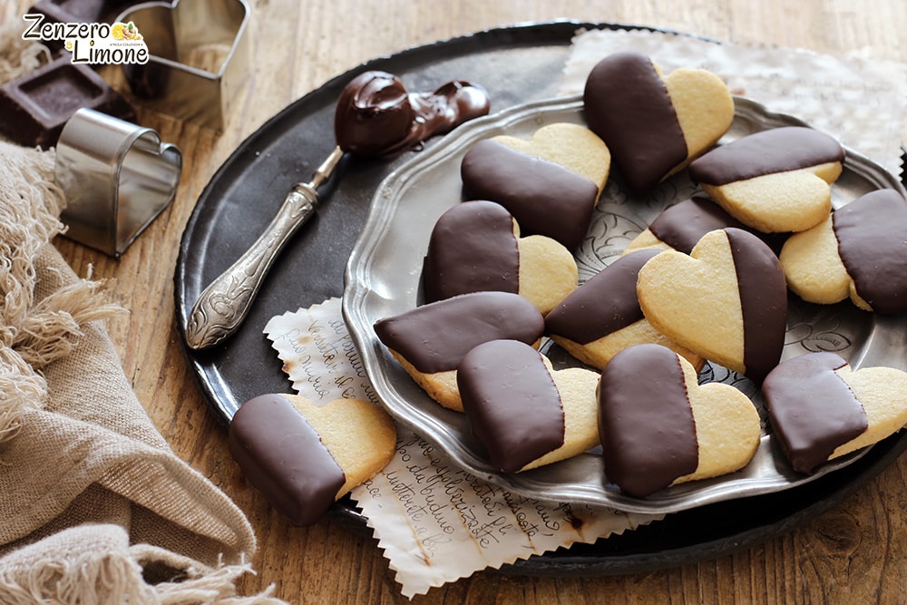 Biscuits aux amandes et chocolat